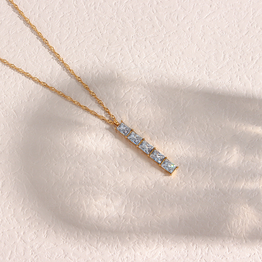 Thea Diamond Necklace - Artigo Importado
